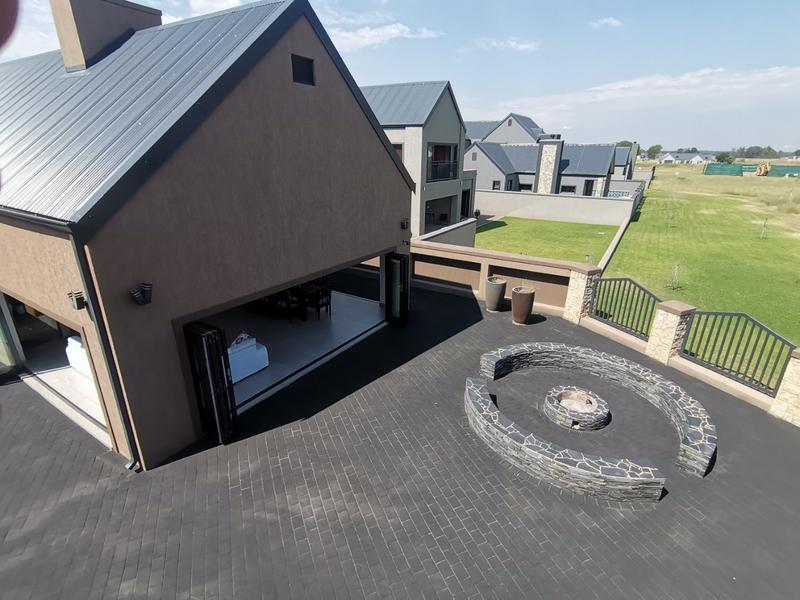 5 Bedroom Property for Sale in Vaalpark Free State